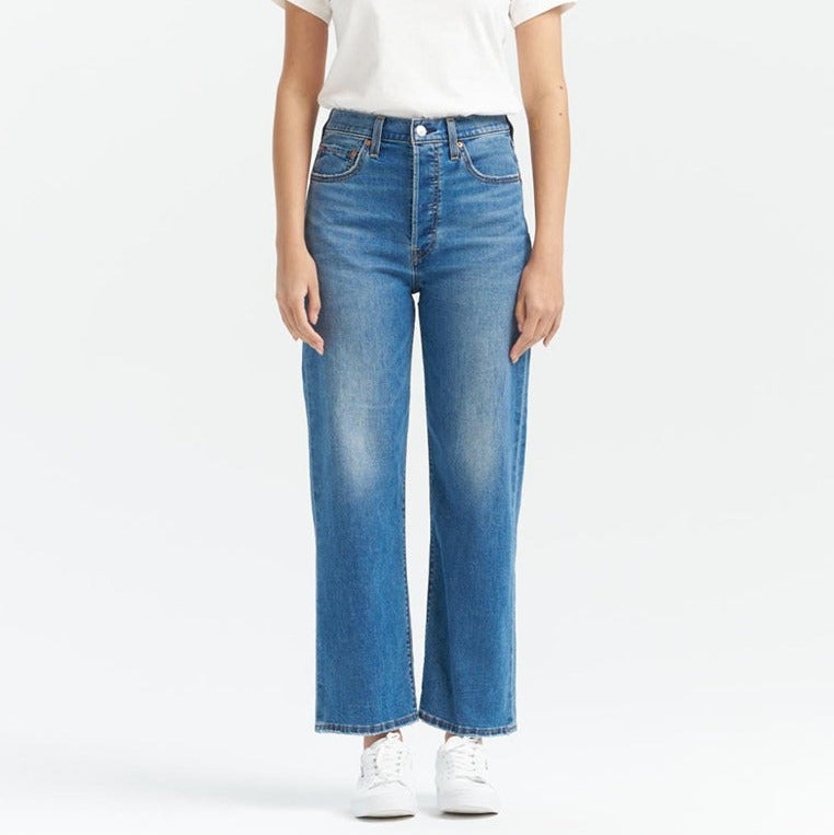Women's high rise straight leg cropped jeans