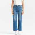 Women's high rise straight leg cropped jeans