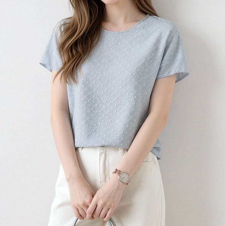 Women's textured jacquard crew neck short sleeve top